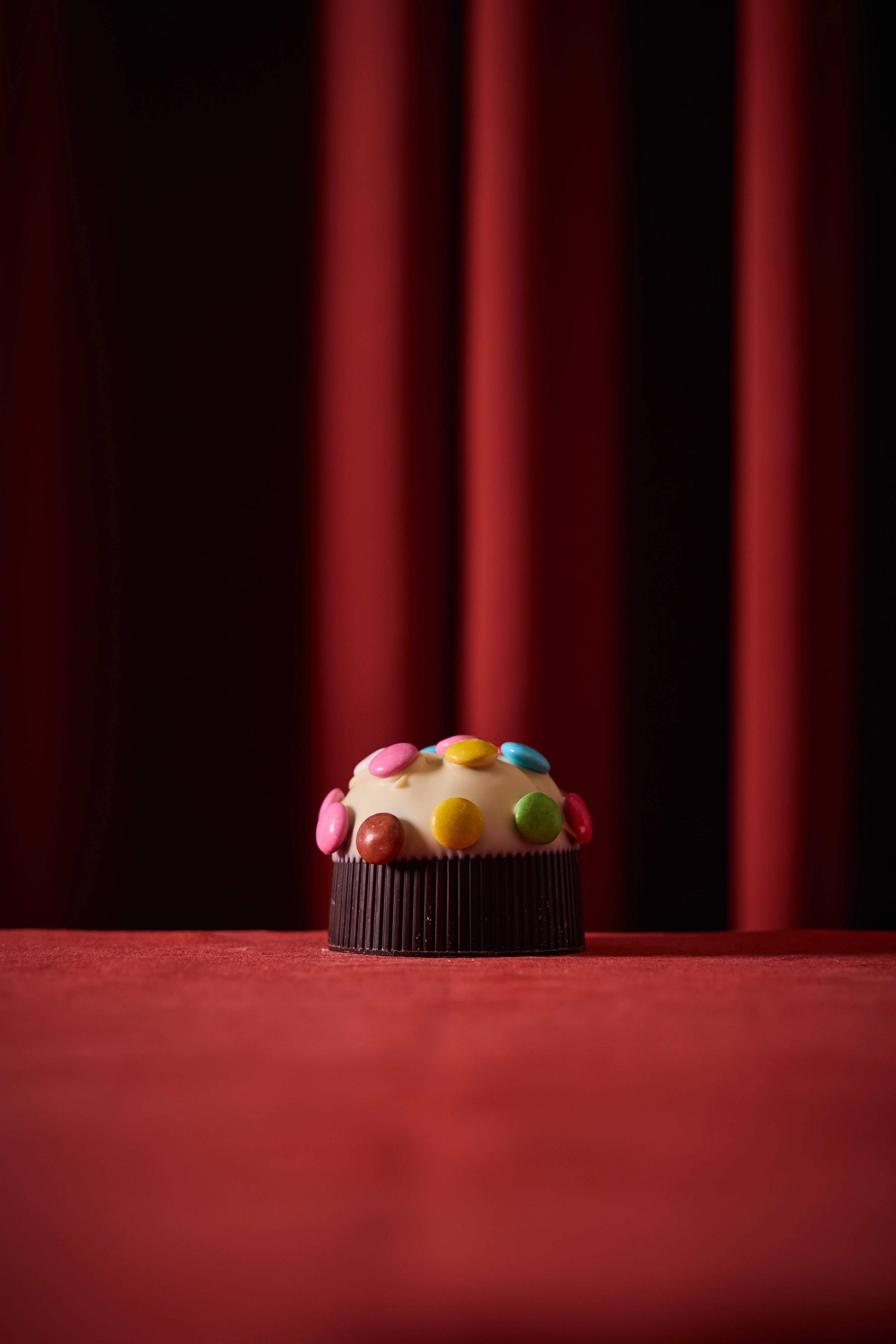 Panettoncino di cioccolato fondente con smarties